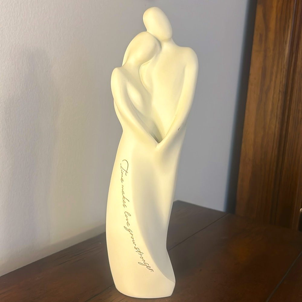 Hallmark Ceramic Couple Embracing Statue